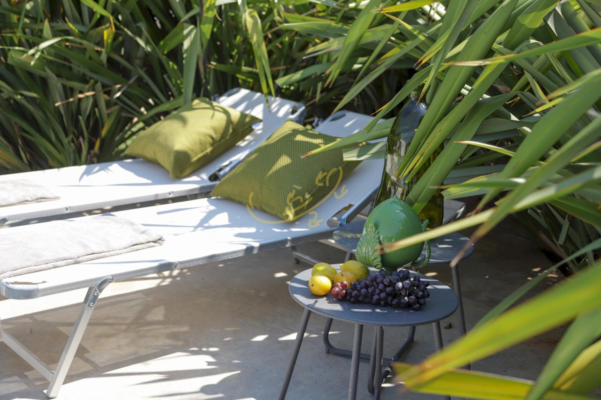Вилла Td Dimora Del Giglio With Organic Garden With Pool Остуни Экстерьер фото